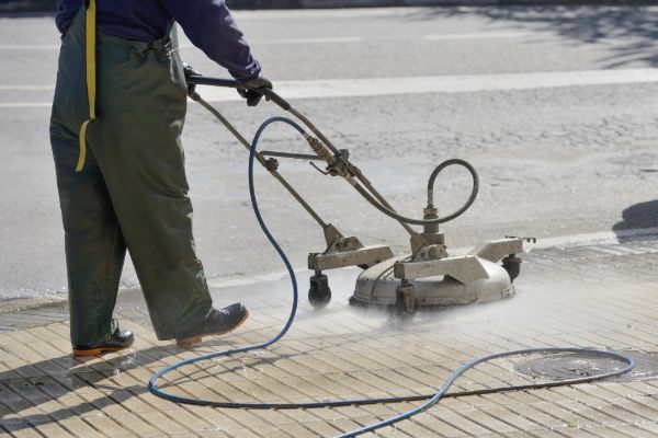 pressure cleaning service in The Surf Coast 1